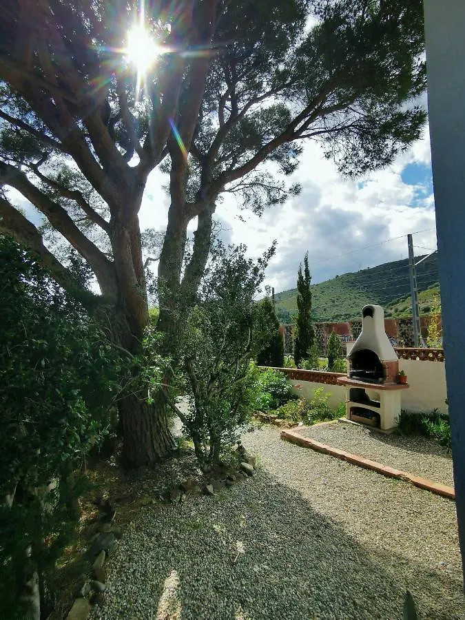 Holiday home Caseta De Pescadors A Les Cales De Colera, 2ª Linea De Mar Spain