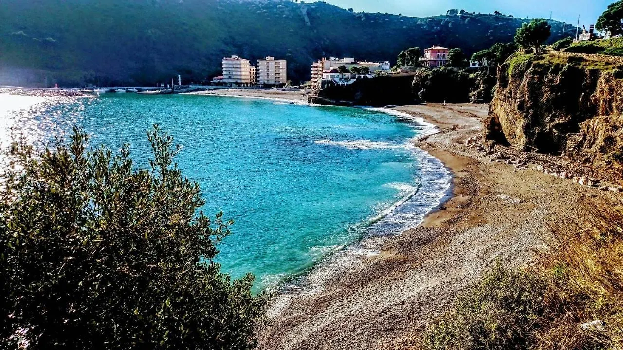 Caseta De Pescadors A Les Cales De Colera, 2ª Linea De Mar Tatil Evi